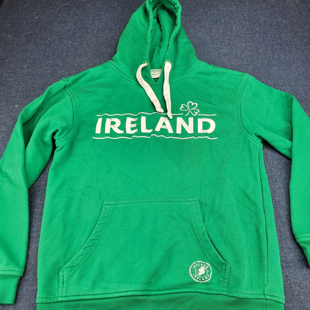From Ireland Green Hoodie Mens Small Embroidered Shamrock Pullover Sweatshirt